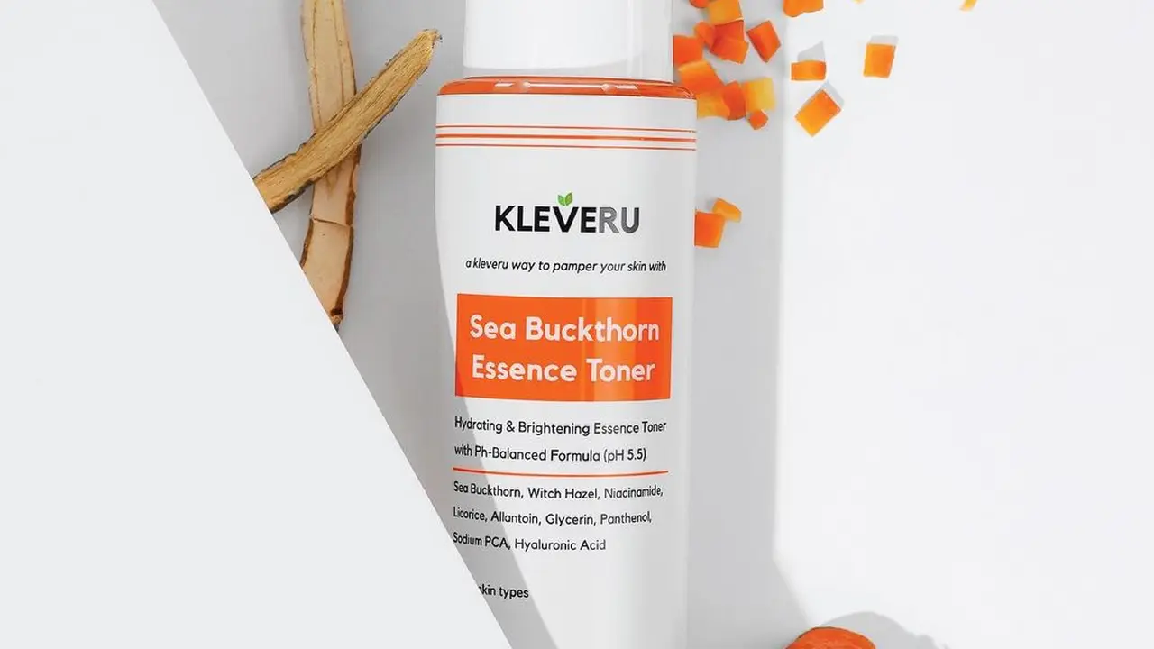 Cara Instan Melembapkan dan Mencerahkan Kulit dengan 2in1 Essence Toner