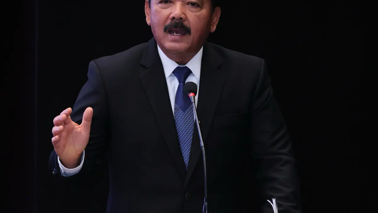 Menteri ATR/Kepala BPN Sampaikan Pidato Ilmiah ‘Integrasi Pertanahan dan Tata Ruang dalam Upaya Perlambatan Entropi’ di FT UGM