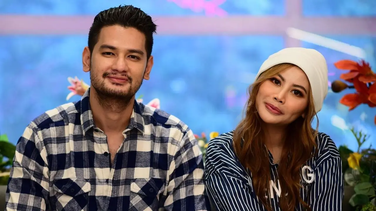 Sempat Akting Bareng, Ini 6 Potret Kevin Hillers 'Ikatan Cinta' dan dr. Siska Dikabarkan Pacaran