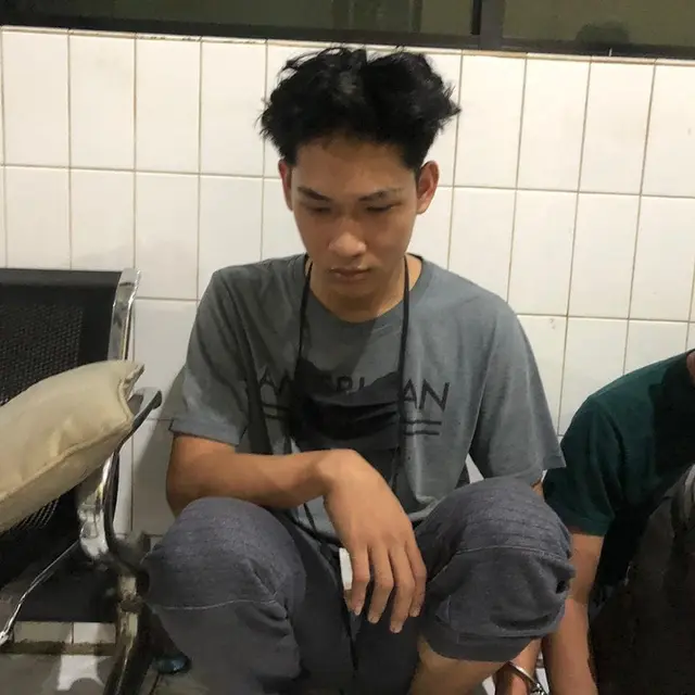 Ferdian Paleka ditangkap polisi (https://www.instagram.com/p/B_5Xtz-hmDP/)