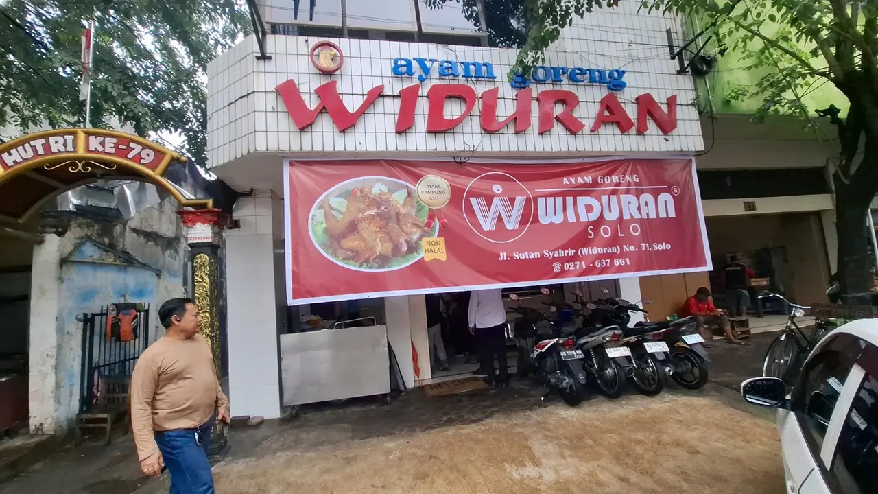 Ayam.goreng Widuran Solo