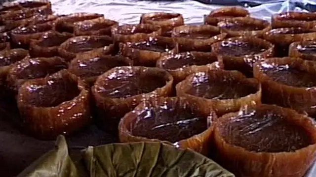 Butuh Waktu untuk Legitnya Kue Keranjang Imlek