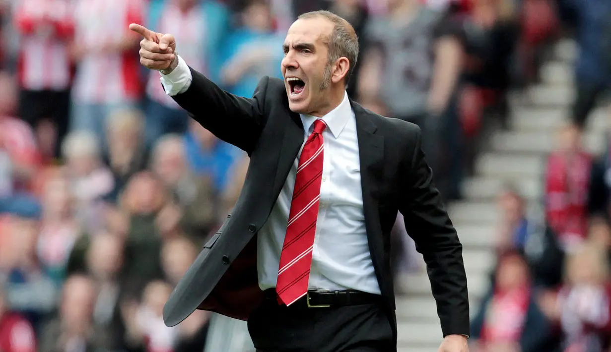 Paolo Di Canio membuat aturan ketat saat menahkodai Sunderland pada tahun 2013. Pelatih asal Italia itu melarang para pemainnya untuk mengonsumsi es. Selain es ia juga melarang pemainya menikmati kopi, saus tomat, mayones, dan minuman bersoda.