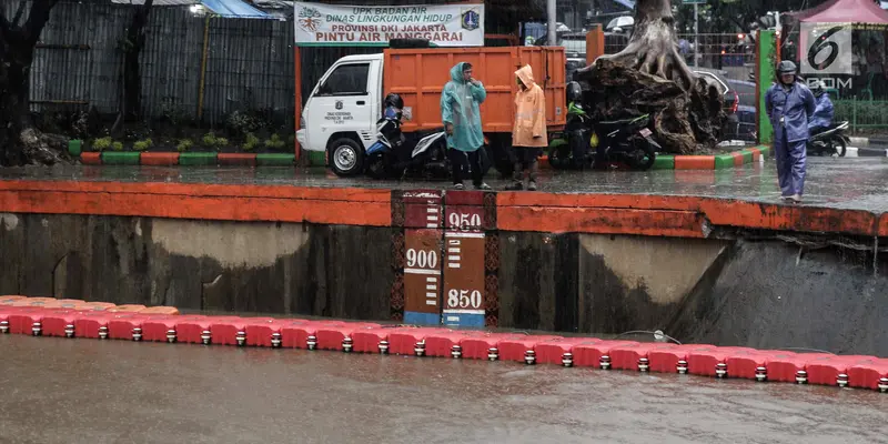 Pintu Air Manggarai Siaga 3, Warga Diimbau Waspada Banjir