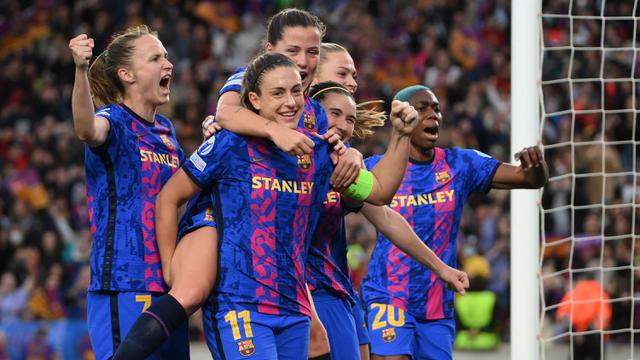 Foto: Mahkota Baru Sang Ratu Sepak Bola Alexia Putellas, Pemain Wanita Terbaik FIFA