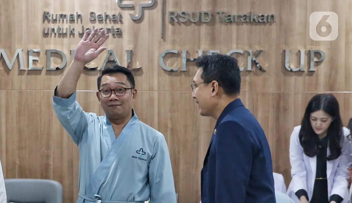 Pemeriksaan kesehatan ini merupakan bagian dari tahapan pemilihan gubernur dan wakil gubernur Jakarta dalam Pilkada serentak 2024. (Liputan6.com/Angga Yuniar)
