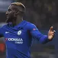 Tiemoue Bakayoko. Chelsea mendatangkan Tiemoue Bakayoko dari AS Monaco pada awal musim 2017/2018 dengan nilai transfer senilai 40 juta euro atau kini setara Rp625,3 miliar setelah tampil memukau selama 3 musim berseragam AS Monaco. Nyatanya bersama Chelsea ia hanya menjadi pelapis di lini tengah karena kesulitan beradaptasi dan hanya tampil dalam 43 laga di semua ajang di musim 2017/2018 dengan torehan 3 gol dan 3 assist. Pada musim 2019/2020 ia dipinjamkan ke klub lamanya AS Monaco setelah lebih dahulu dipinjamkan ke AC Milan pada 2018/2019. (AFP/Ben Stansall)