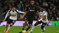 Hasil Lengkap Pertandingan Liga Inggris: Tottenham Menyedihkan, Man City Hampir Kecolongan