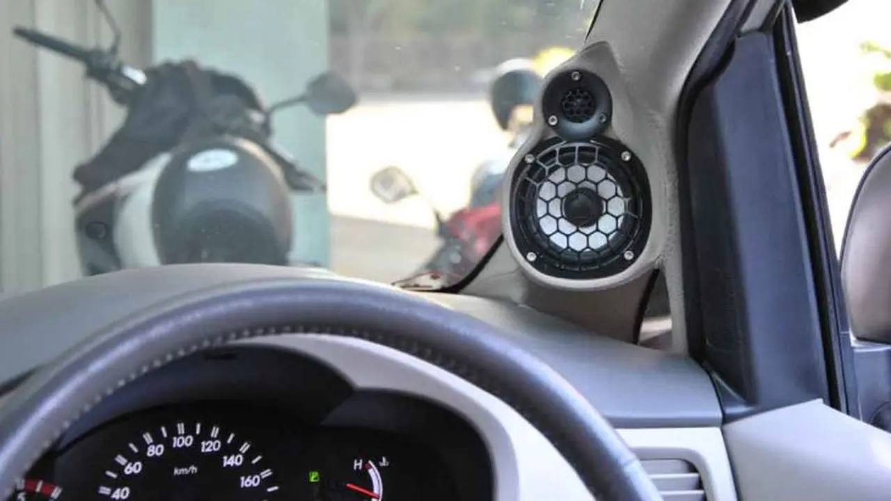 Upgrade Minor Audio Kijang Innova, Hasilnya Juara 