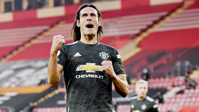 FOTO: 5 Fakta Menarik Setelah Edinson Cavani Resmi Menambah Masa Bakti di Manchester United