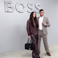 Alyssa Daguise dan Al Ghazali Bergaya Office Look saat Hadir di Milan Fashion Week. [@alyssadaguise]