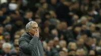 Jose Mourinho menegaskan bahwa Manchester United (MU) baru bisa menantang semua gelar pada 2020. (Ian KINGTON / IKIMAGES / AFP)