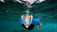 Aquaman Cystal Bernapas dalam Air Tanpa Bantuan Tabung Oksigen