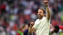 <p>Pelatih Inggris, Gareth Southgate merayakan kemenangan atas Swiss pada laga perempat final Euro 2024 di Duesseldorf Arena, Duesseldorf, Jerman, Sabtu (06/07/2024). (AFP/Ina Fassbender)</p>