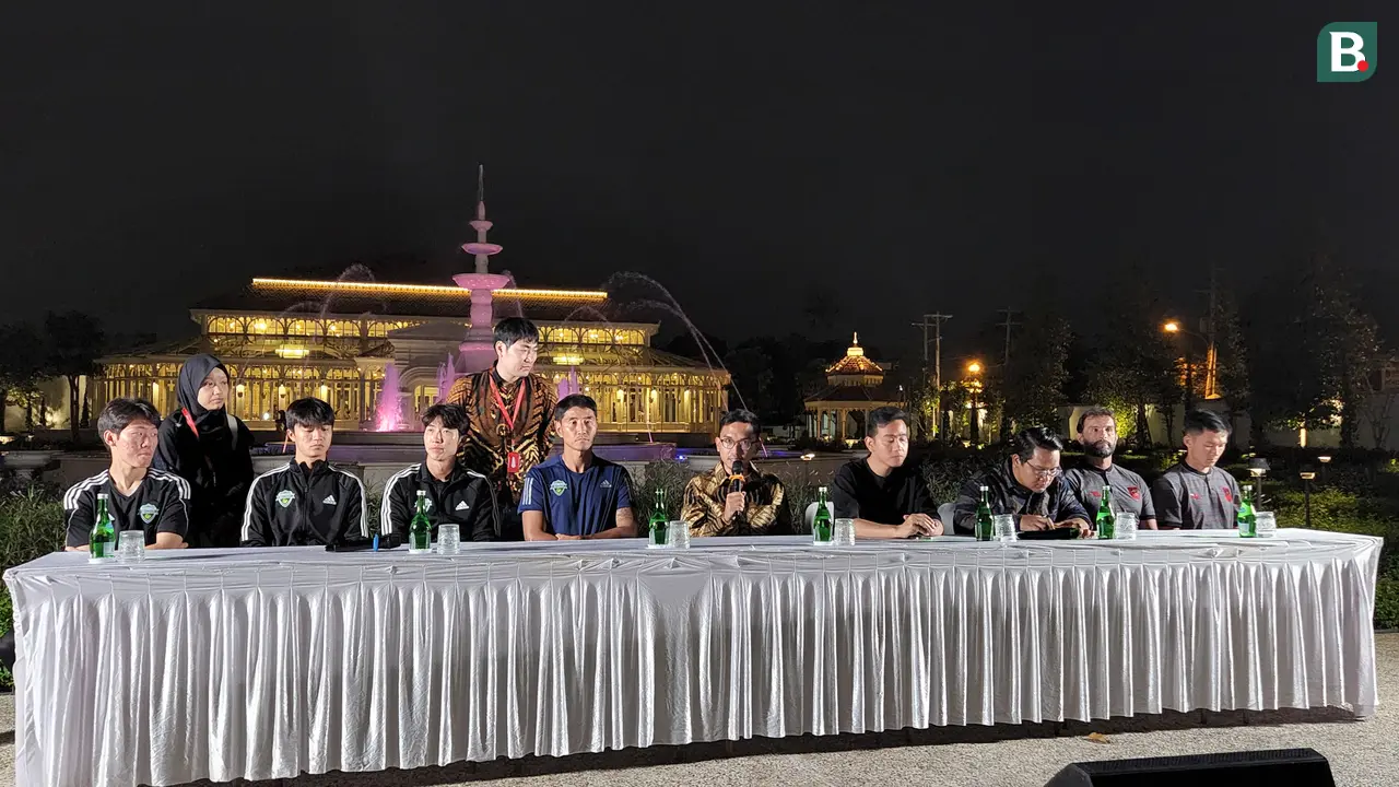 Persis Solo
