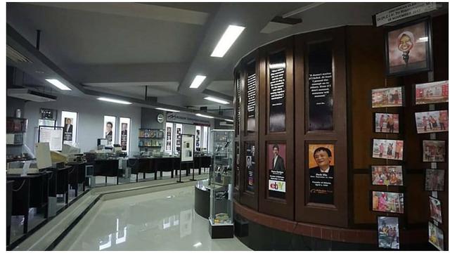 Museum Teknoform terbagi atas dua area. Area pertama dikhususkan untuk era sebelum kedatangan komputer. Area selanjutnya adalah untuk era setelah kedatangan komputer.
