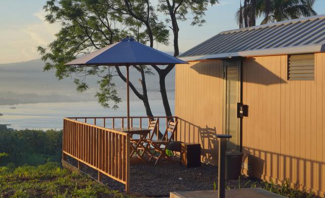 4. Bobocabin Bunaken Hills