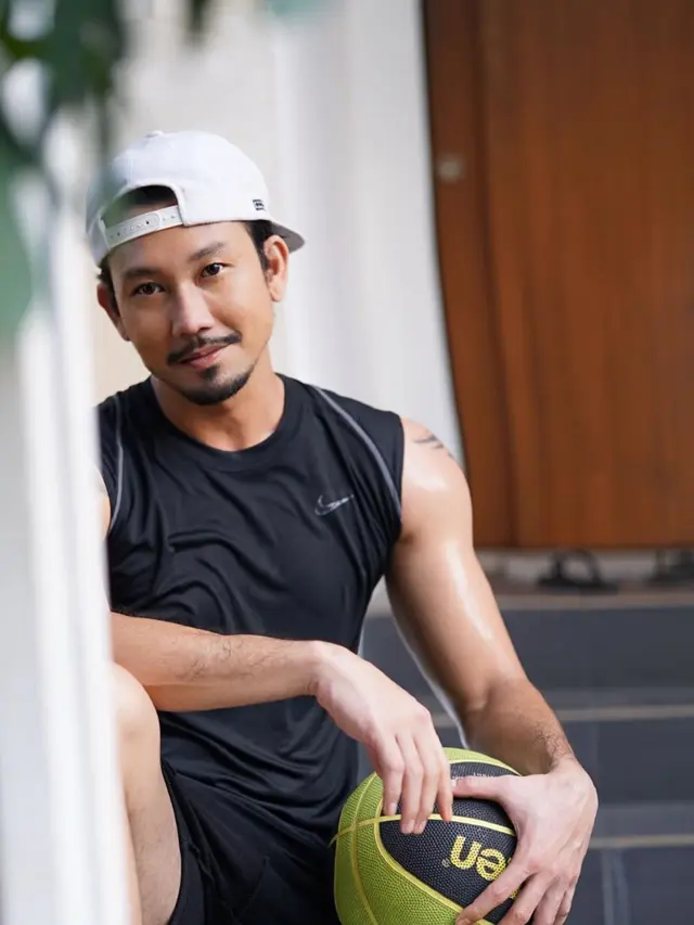 [Fimela] Denny Sumargo