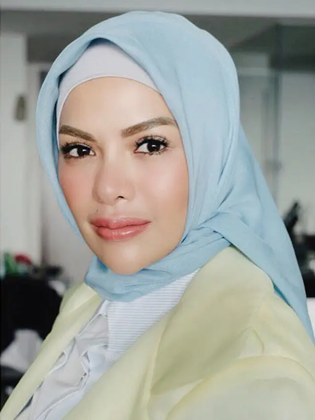 [Bintang] Nikita Mirzani