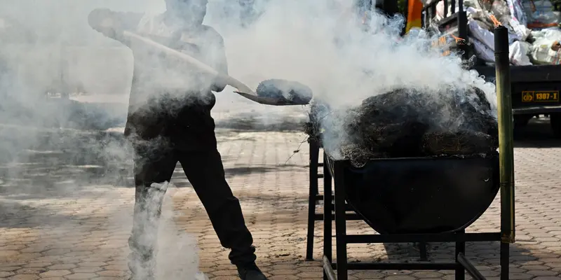 Polda Aceh Musnahkan 1,2 Ton Ganja Kering dan 226 Kg Sabu