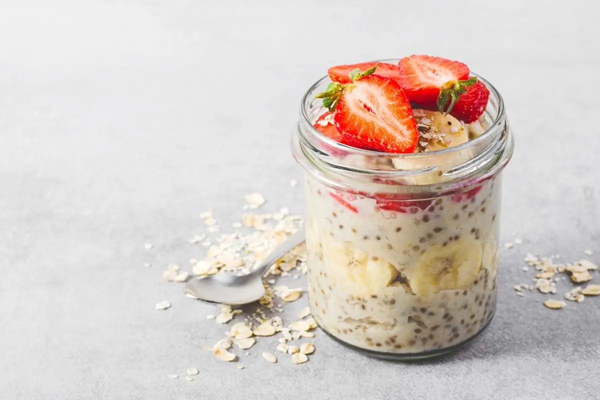 Ilustrasi overnight oat