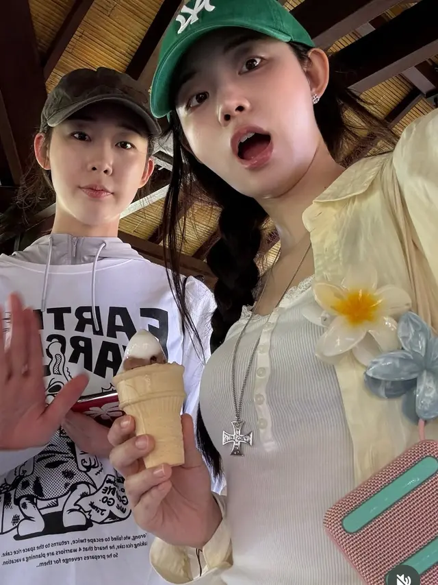 Artis Drama Korea Selatan Liburan Musim Panas di Bali. [@shinsiaa_]