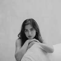 Sekitar setahun menjadi korban penipuan, Jessica Iskandar mengadukan kasusnya ke Presiden Jokowi. Perempuan dua orang anak itu membuat surat terbuka melalui akun instagramnya. [Instagram/inijedar]