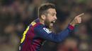 Bek Barcelona, Jordi Alba, melakukan selebrasi usai mencetak gol ke gawang Elche pada laga Piala Raja Spanyol di Stadion Camp Now, Barcelona, (8/1/12015). Sebelum kembali ke Barcelona, Jordi Alba bermain untuk Valencia. (EPA/Alejandro Garcia)