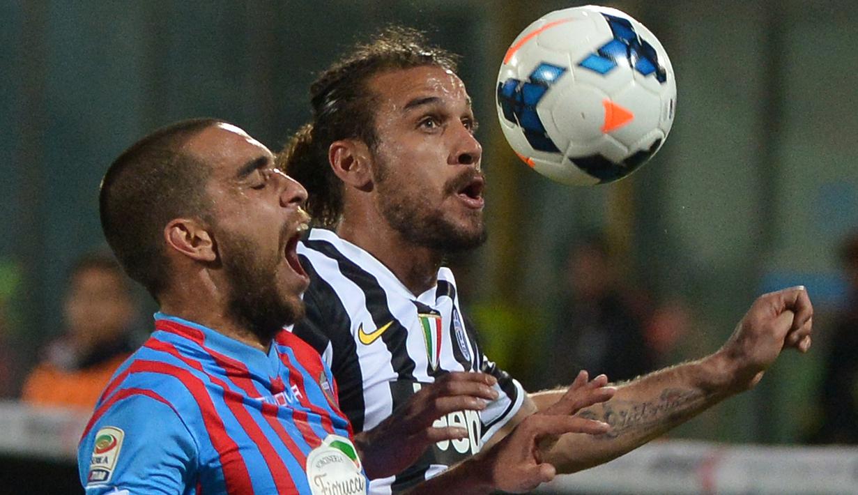 Pablo Daniel Osvaldo. Striker Italia ini dipinjam Juventus dari Southampton pada bursa tansfer musim dingin 2013/2014. Tampil dalam 11 laga di Liga Italia, ia mampu mencetak 1 gol dan 1 assist dan berhasil mempersembahkan gelar Serie A untuk si Nyonya Tua di musim tersebut. (AFP/Gabriel Bouys)