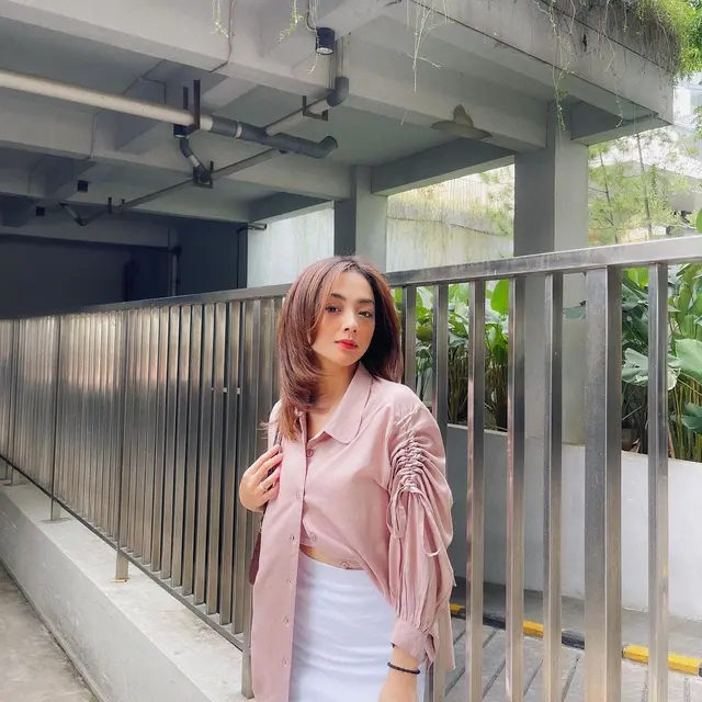 6 Potret Terbaru Azalia Bianda Mantan Kekasih Rizky Febian, Makin Memesona