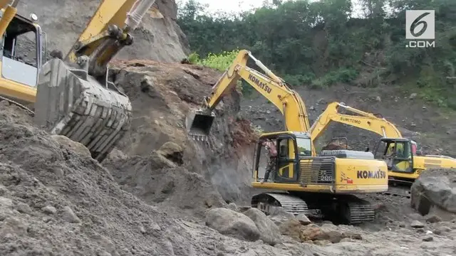 VIDEO: Belasan Penambang Diduga Tewas Tertimbun Longsor