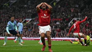 MU Bisa Diuntungkan, Napoli Incar Joshua Zirkzee dari Liga Inggris