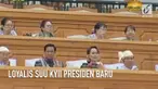 Parlemen Myanmar telah memilih orang dekat Aung San Suu Kyi sebagai Presiden baru negara itu. Sosok yang dimaksud adalah Win Myint (66). Ia berhasil mengalahkan calon yang didukung militer, sementara Suu Kyi masih mempertahankan otoritas eksekutif at...