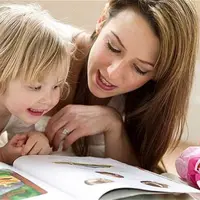 Ternyata mendidik anak harus disesuaikan dengan usianya. Ini penting agar anak tumbuh kembang secara baik dan benar.