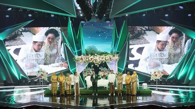 [Bintang] Dewi Perssik