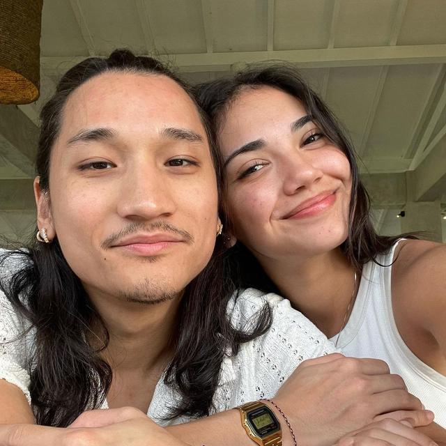 6 Artis Ini Pacaran dengan Orang Keturunan Bali, Didoakan Selalu Langgeng