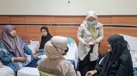 Perjuangan Safari Wukuf, Saat Petugas Haji Menjadi Anak bagi Para Lansia