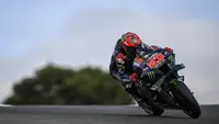 Pembalap Monster Energy Yamaha, Fabio Quartararo, finis kelima pada MotoGP Portugal yang digelar di Sirkuit Portimao, Minggu (26/3/2023) malam WIB. (AFP/PATRICIA DE MELO MOREIRA)