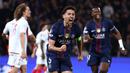 PSG kembali kebobolan pada menit injury time dan membuat skor menjadi imbang 2-2. Meskipun begitu, mereka berhasil unggul secara agregat dengan skor 3-2 dan lolos ke babak 16 besar. (AFP/Franck Fife)