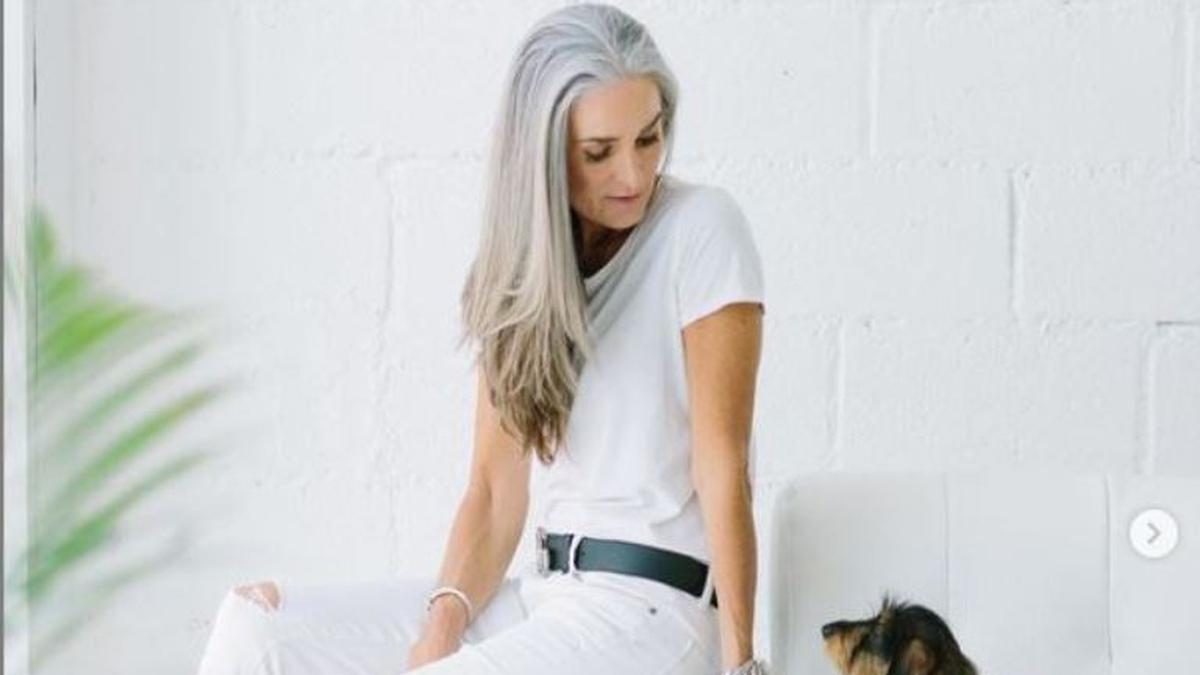 Cerita Model yang Tetap Laris dan Awet Muda di Usia 56 Tahun