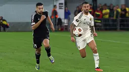 AS Roma sukses merebut kemenangan tandang ketika dijamu Sheriff Tiraspol berkat gol penyerang Romelu Lukaku, AS Roma menang 2-1. (AP Photo/Aurel Obreja)