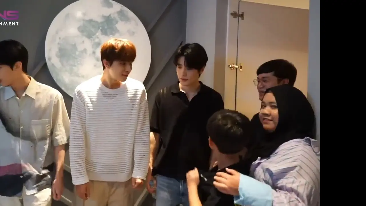NCT DoJaeJung kunjungi rumah baru Raffi Ahmad dan Nagita Slavina (Foto: Youtube Rans Entertainment)