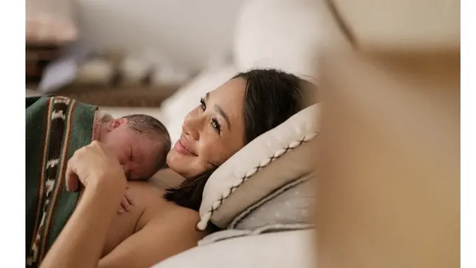 7 Momen Persalinan Anak Kedua Andien, Penuh Haru Bahagia