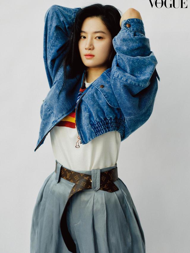 Curi Perhatian! Deretan Fakta Menarik Park Ju-hyun Pemeran Park Tae-yang dalam Love All Play