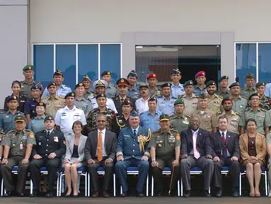 Citizen6, Bogor: PSOS diikuti  oleh 40 peserta dengan rincian, 15 peserta dari TNI dan 25 peserta dari luar negeri yang terdiri dari 9 negara. (Pengirim: Badarudin Bakri).