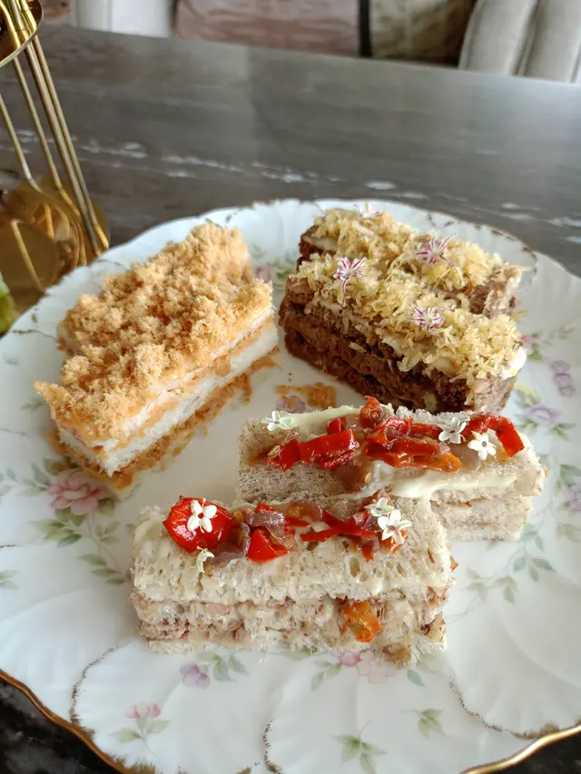 Kembang Goyang hingga Roti Gambang Bisa Naik Kelas dengan Racikan Hotel Bintang Lima, Tertarik Coba?