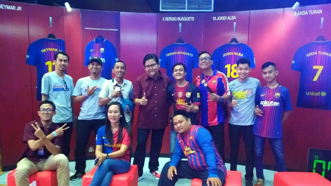IndoBarca Hadiri Launching Oppo F3 FC Barcelona Edition