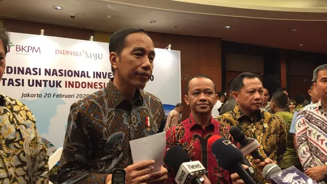 Presiden Jokowi angkat bicara soal polemik salah ketik dalam draf Rancangan Undang-undang (RUU) Omnibus Law Cipta Kerja.