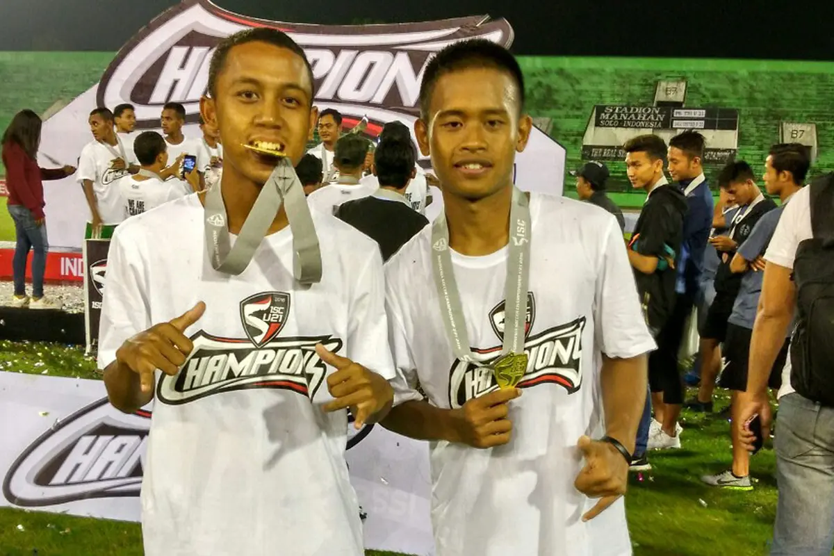 Fredyan Wahyu dan Roni Sugeng