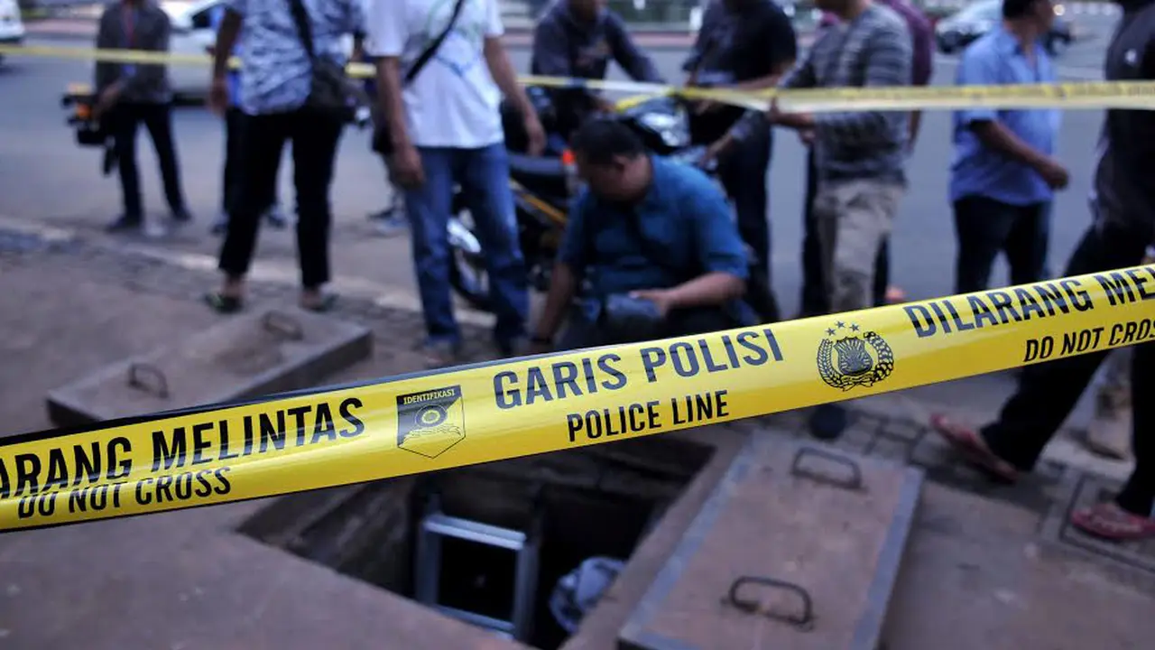 Cari Bukti Curian Kabel, Polisi Cek Gorong-gorong Jalan Merdeka